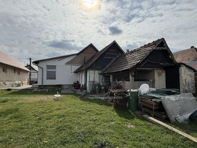 Ingatlan kép