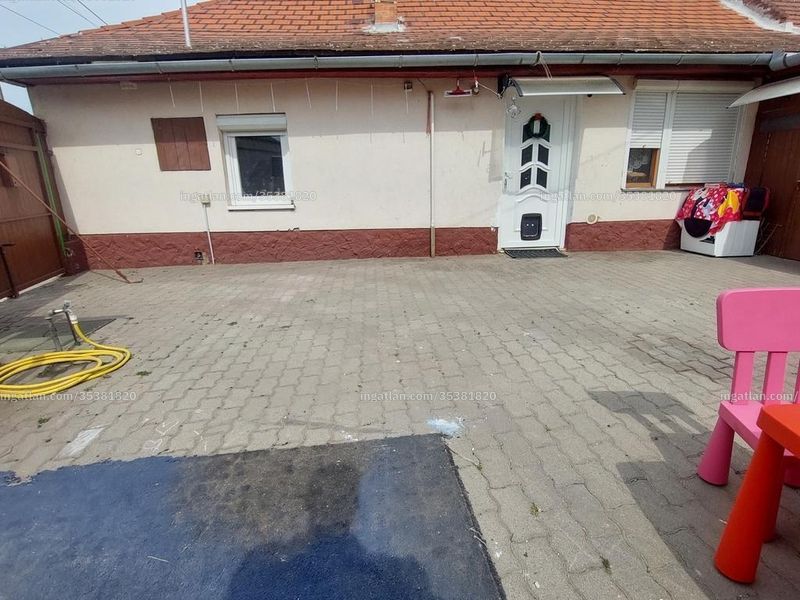 Ingatlan kép