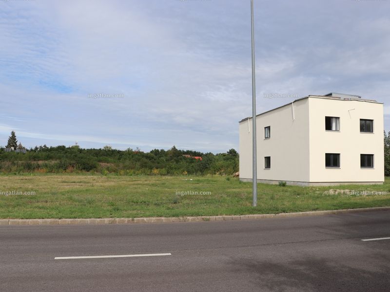 Ingatlan kép