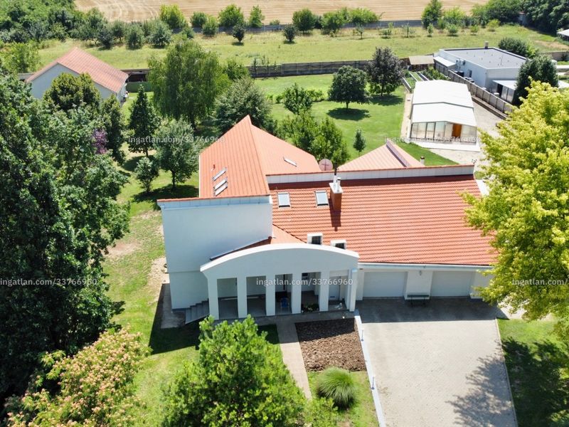 Ingatlan kép