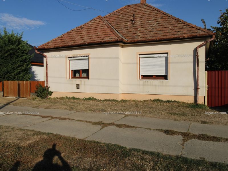 Ingatlan kép
