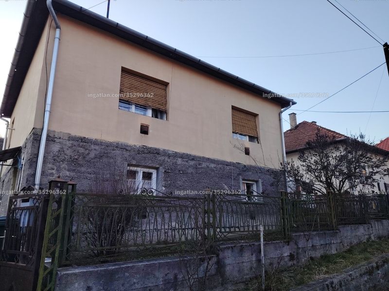 Ingatlan kép