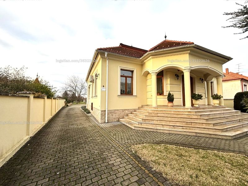 Ingatlan kép