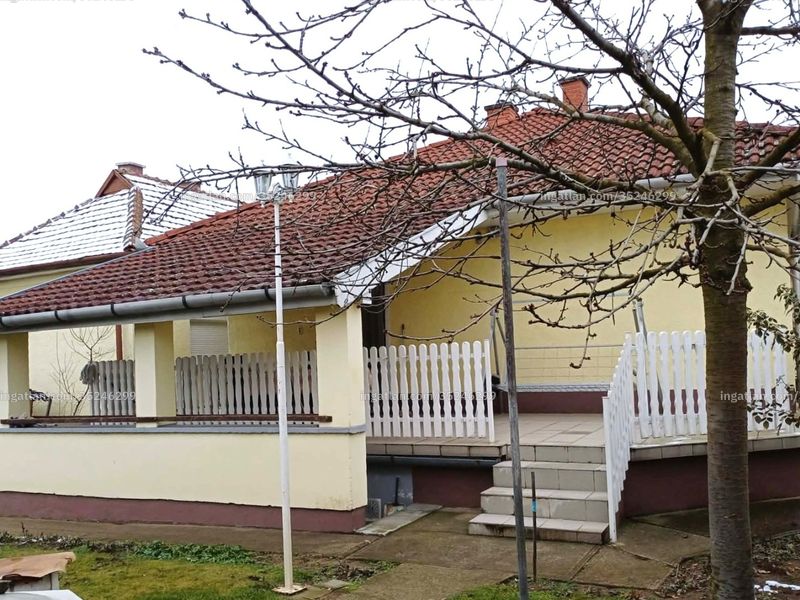 Ingatlan kép