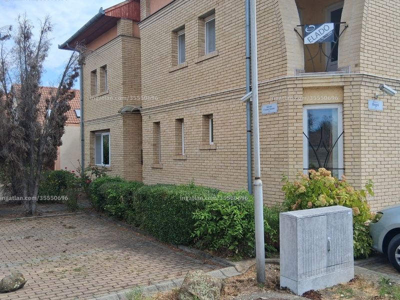 Ingatlan kép