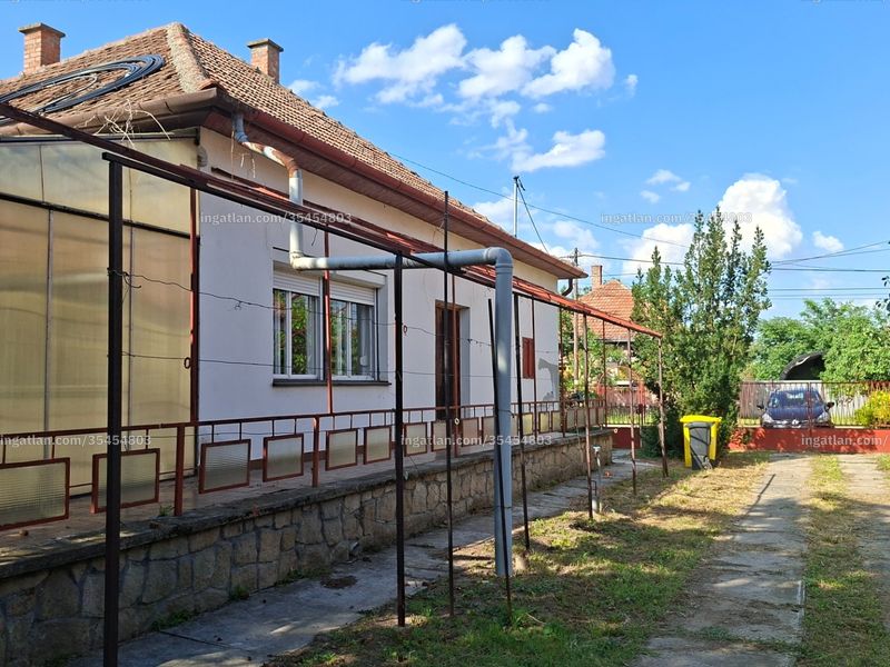 Ingatlan kép