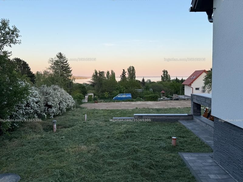 Ingatlan kép