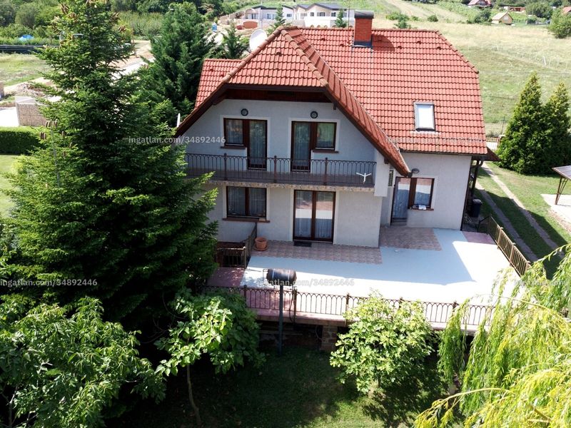 Ingatlan kép