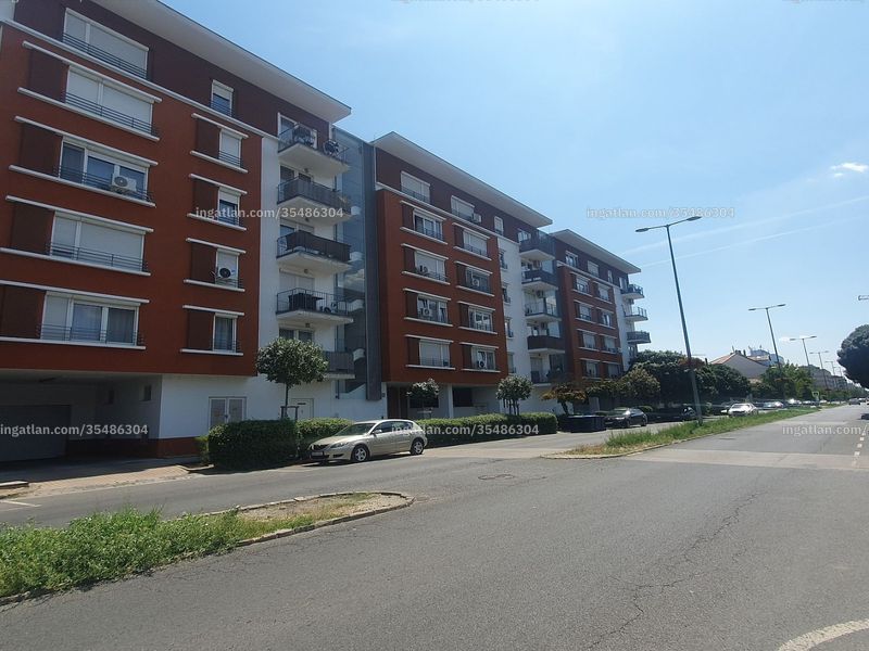 Ingatlan kép