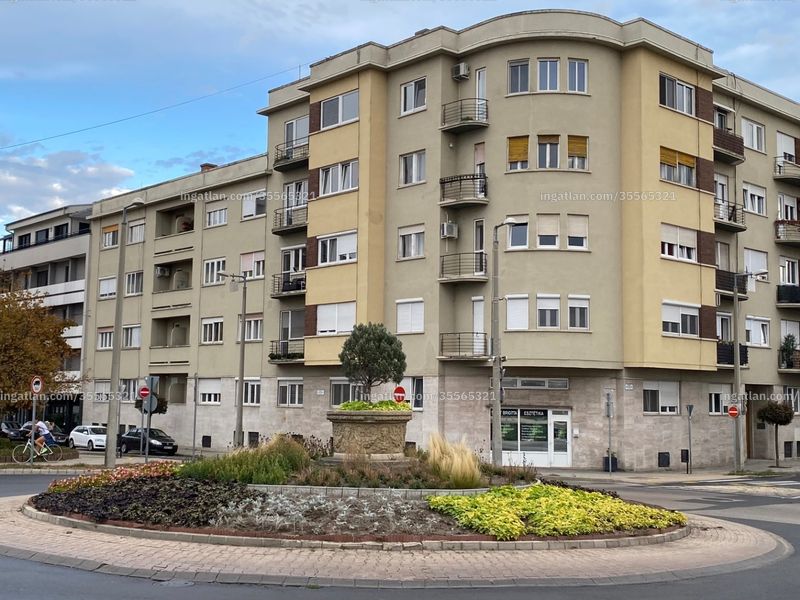 Ingatlan kép