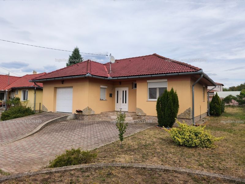 Ingatlan kép