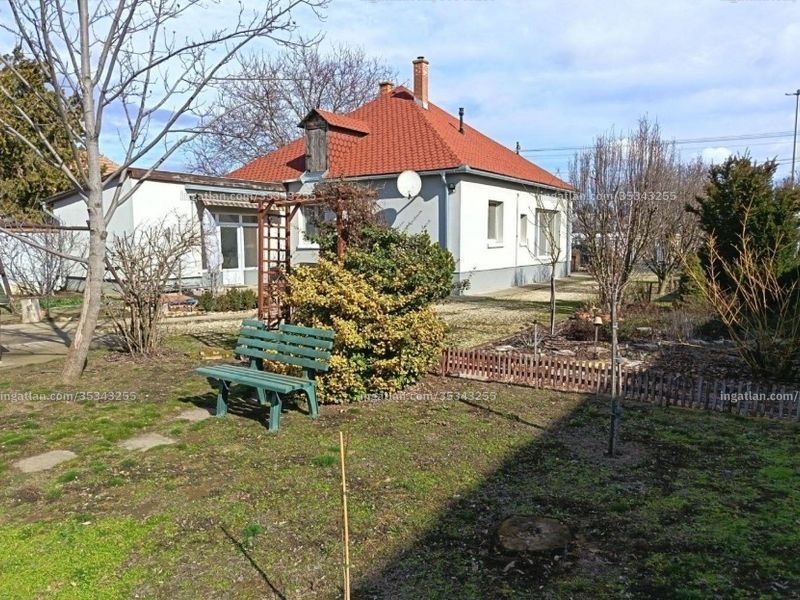 Ingatlan kép