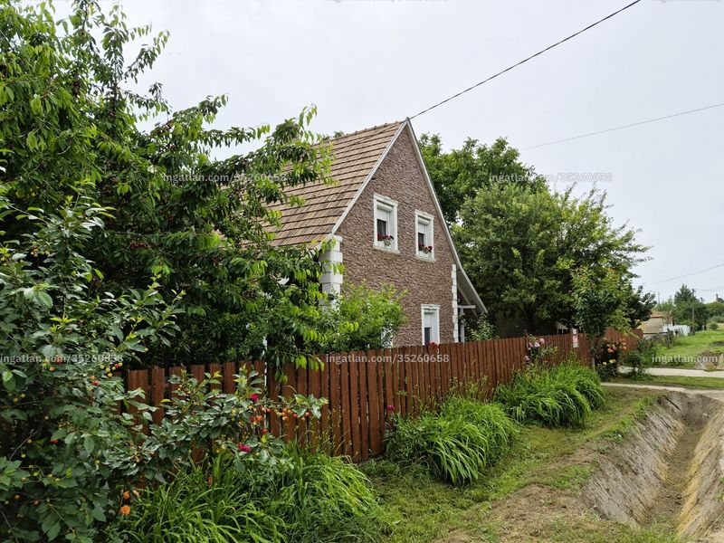 Ingatlan kép
