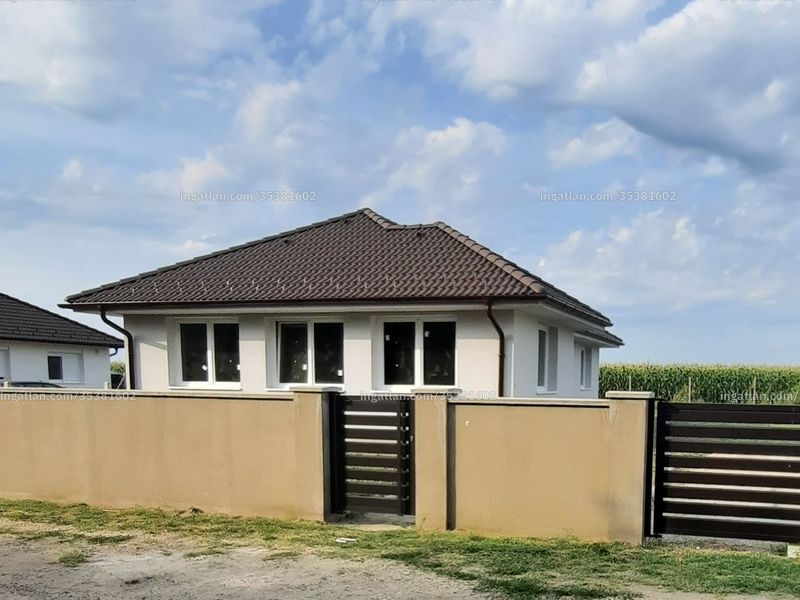 Ingatlan kép