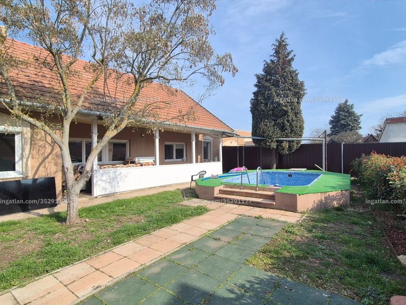 Ingatlan kép