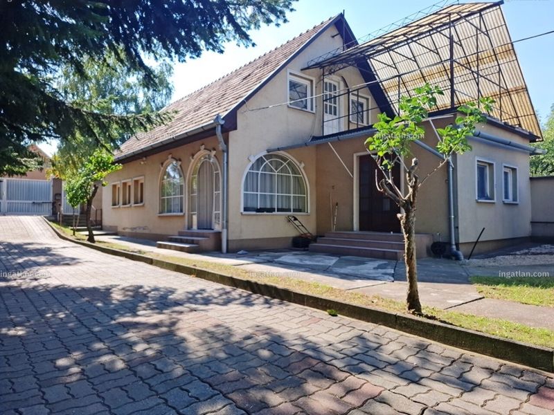 Ingatlan kép