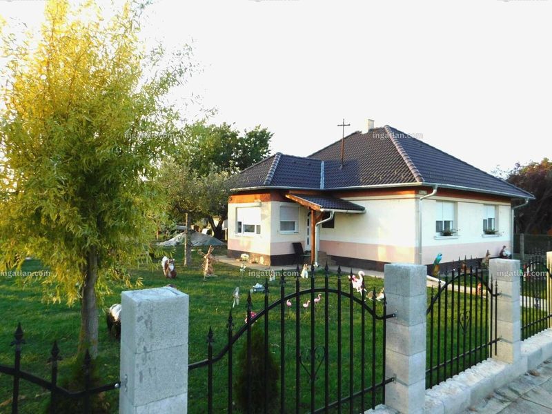 Ingatlan kép