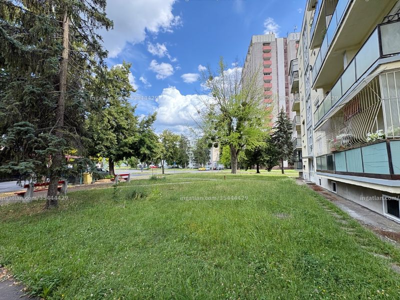 Ingatlan kép