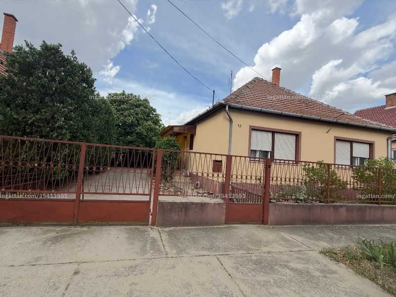 Ingatlan kép