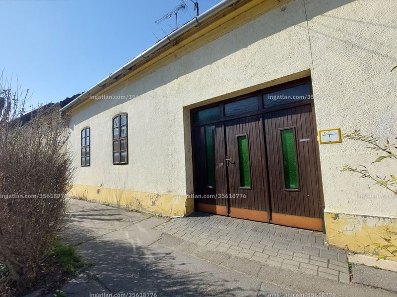Listing photo