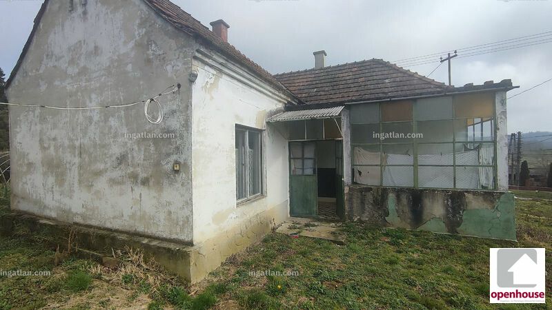 Hirdetés fotója