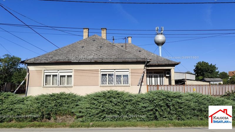 Listing photo