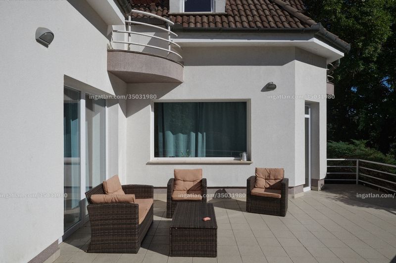 terrace
