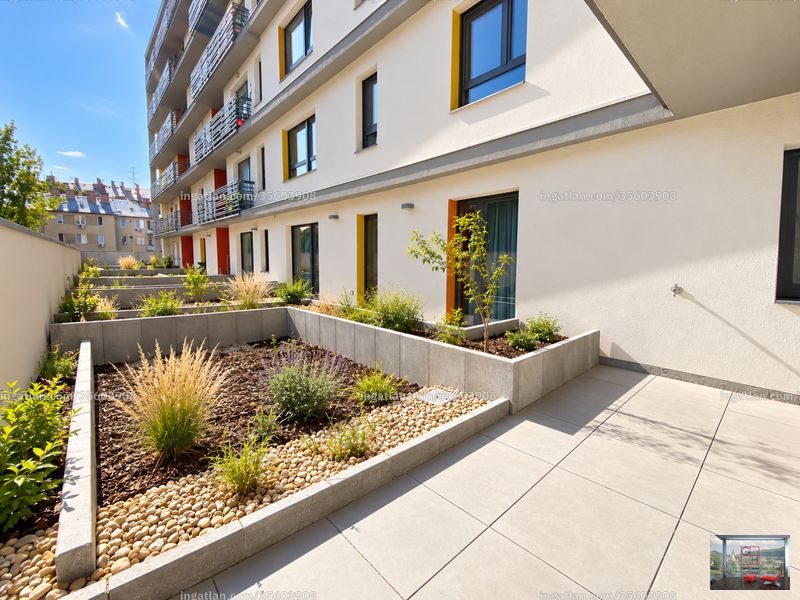 Hirdetés fotója