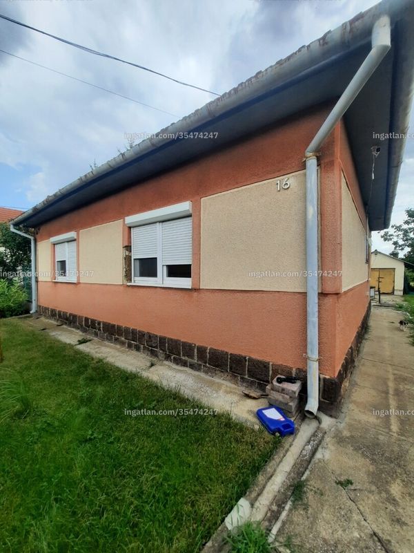 az épület kívülről