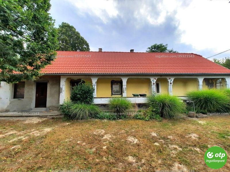 Listing photo