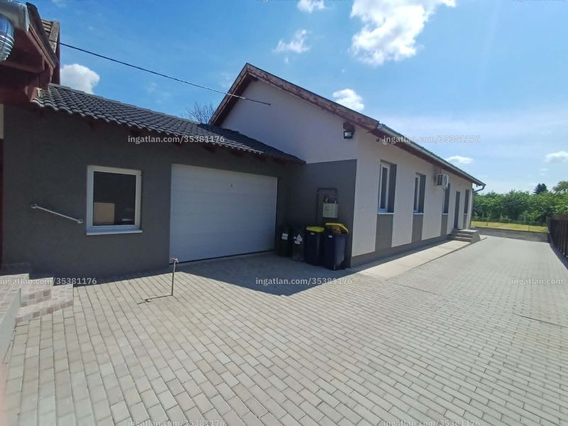 az épület kívülről