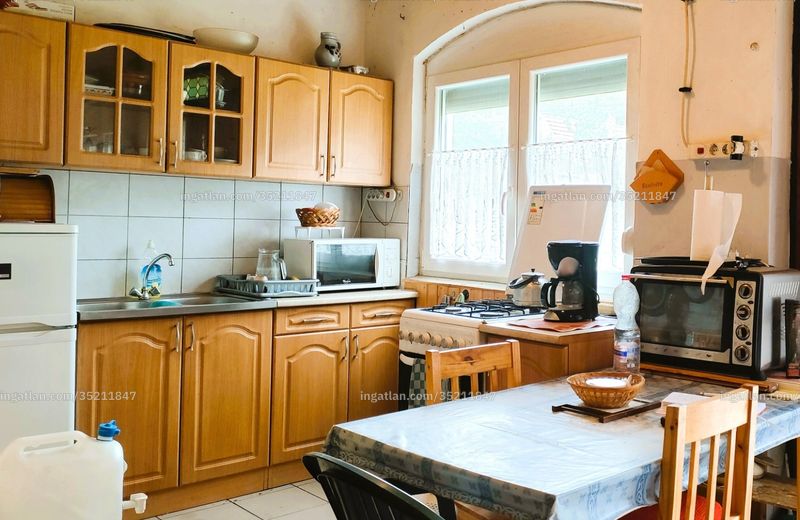 Hirdetés fotója