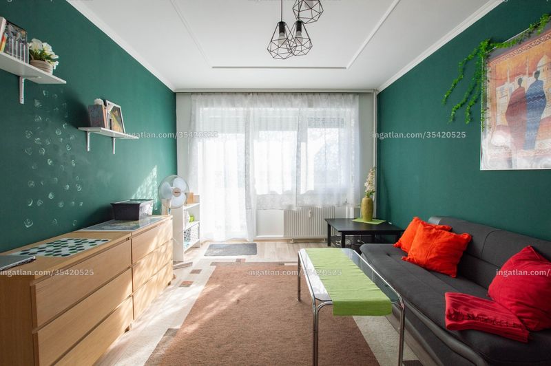 Listing photo