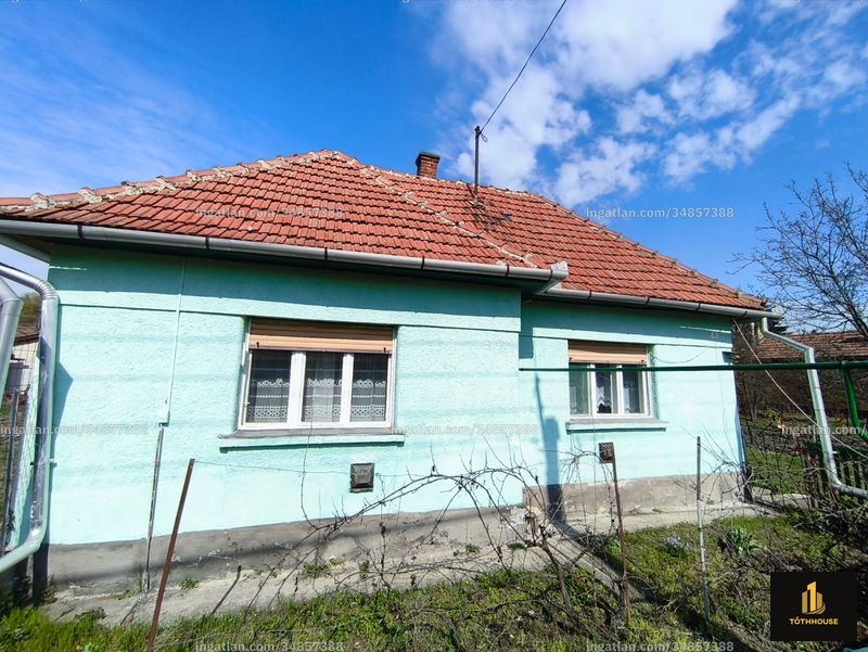 Listing photo
