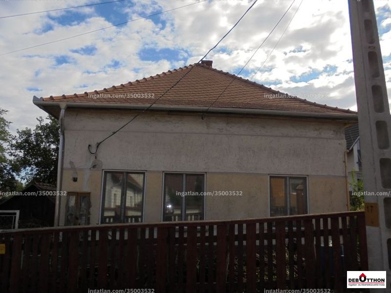 az épület kívülről