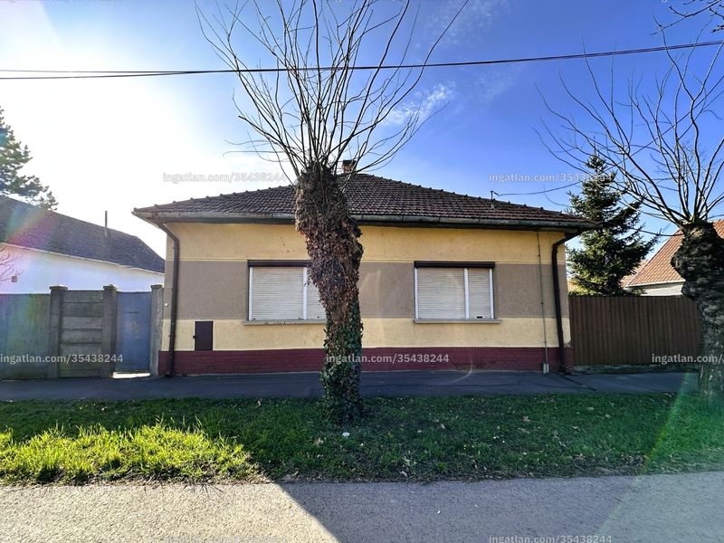 Listing photo