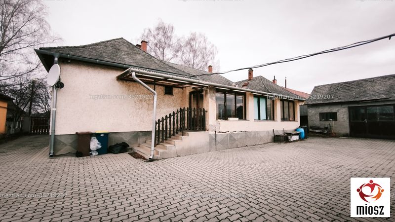 az épület kívülről