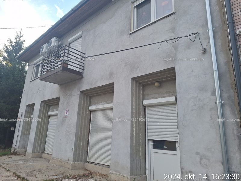 Listing photo