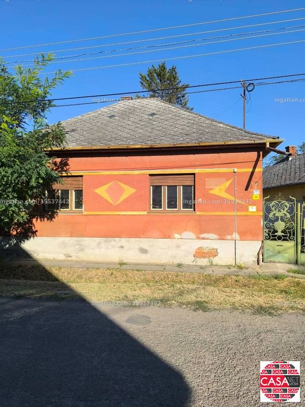 Listing photo