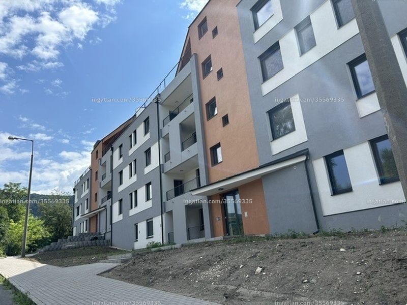 az épület kívülről