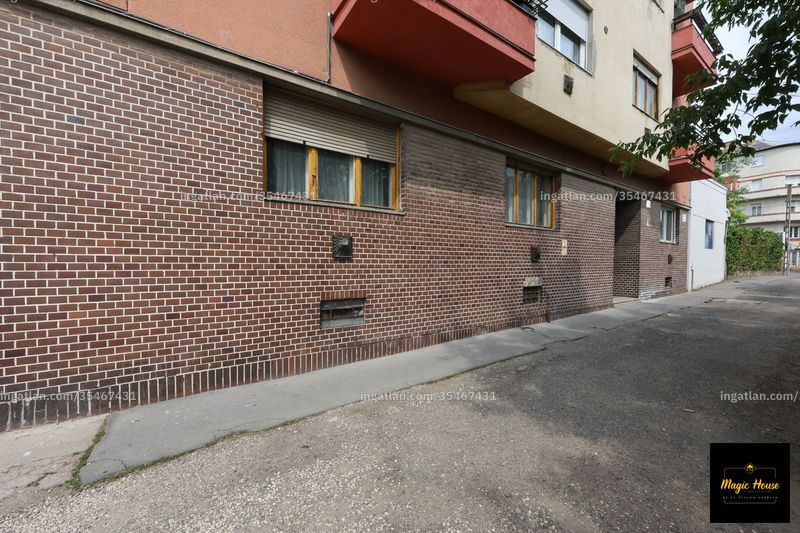 az épület kívülről