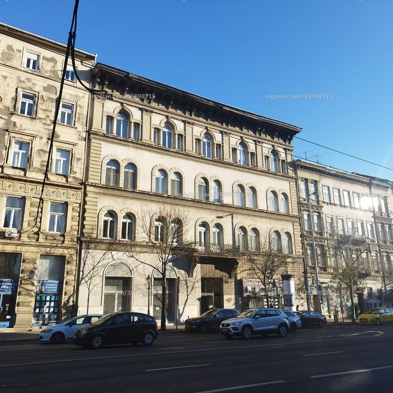 az épület kívülről