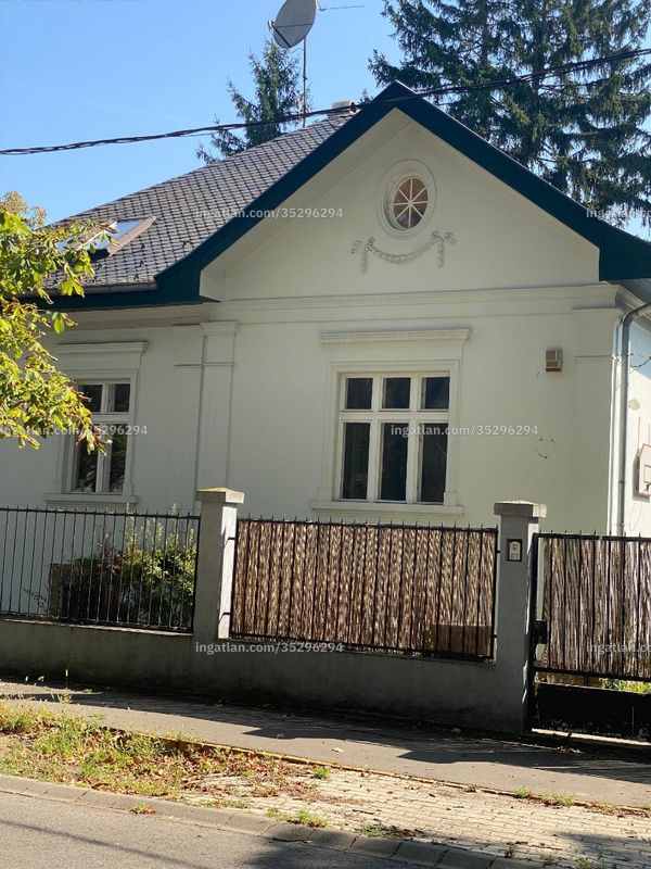 Listing photo