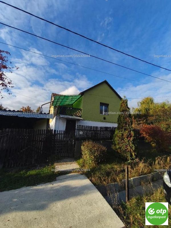 Listing photo