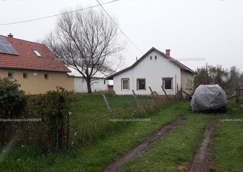 Hirdetés fotója