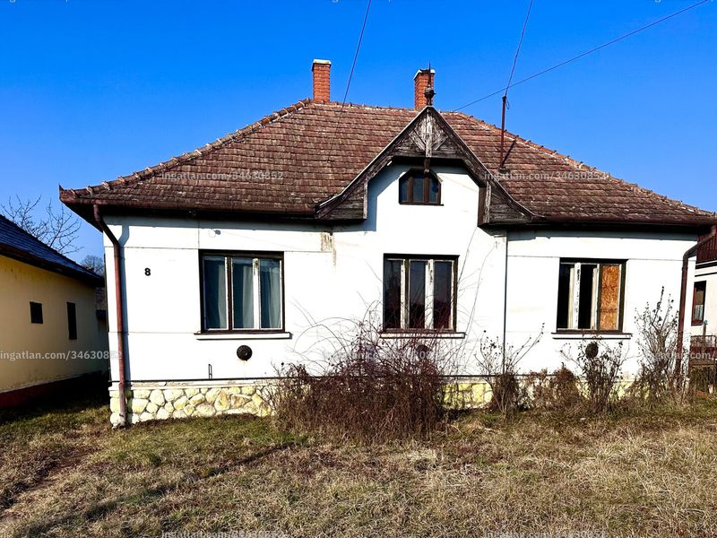 Listing photo