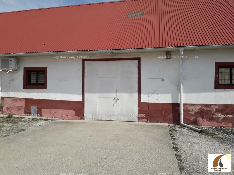 Listing photo