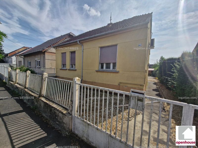 Listing photo