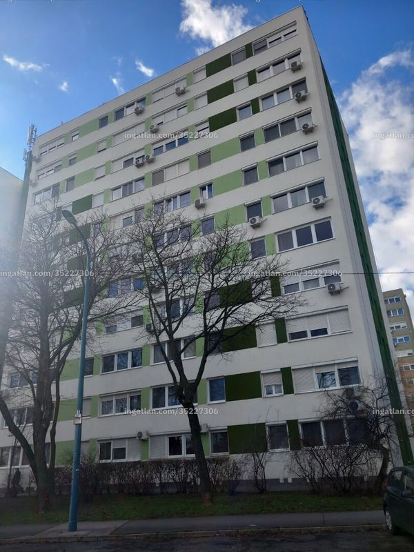 az épület kívülről