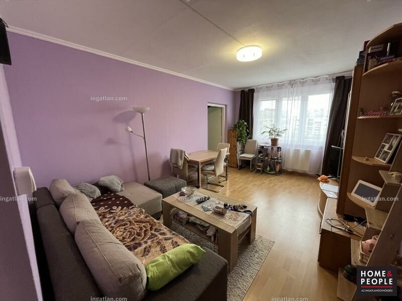 Listing photo